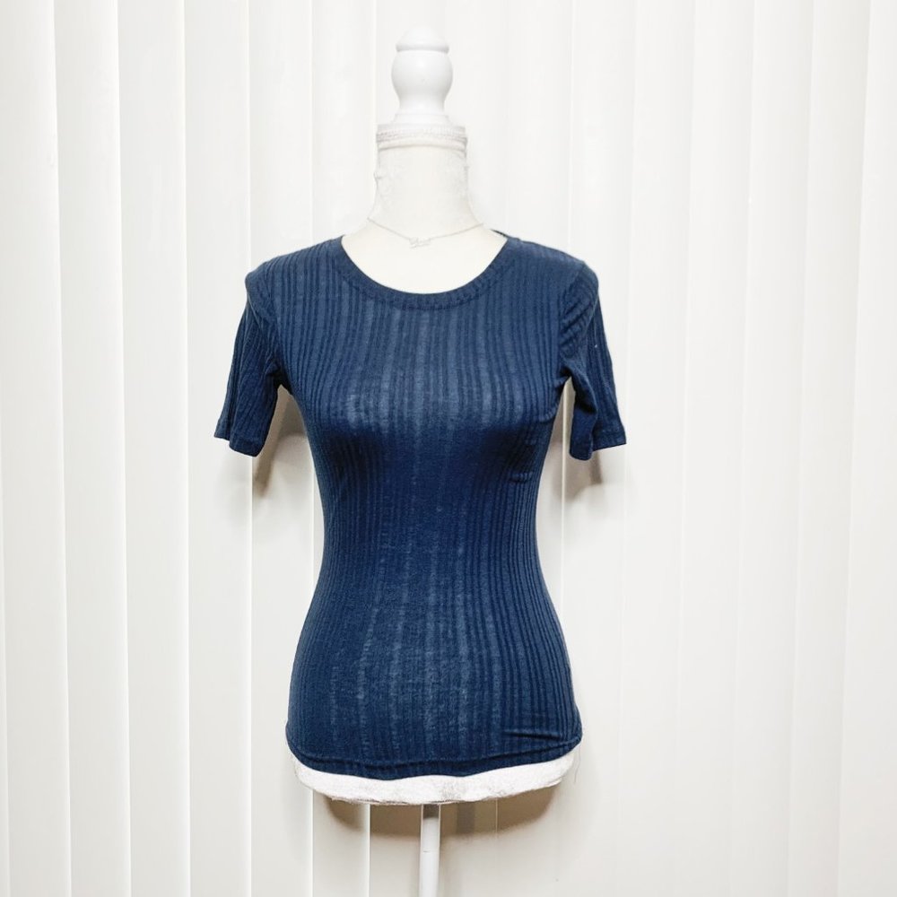 3 for $20 asos brave soul blue ribbed fitted top xsmall